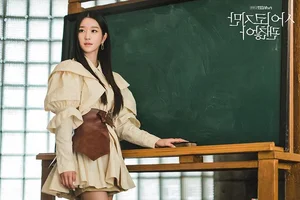 Iconic Leading Ladies Who Starred Alongside K-Drama Superstar Kim Soo Hyun - image 20
