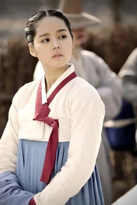 Iconic Leading Ladies Who Starred Alongside K-Drama Superstar Kim Soo Hyun - image 27