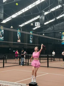 Le Khanh Chi Stuns on the Pickleball Court With U40 Beauty and Fitness - image 9