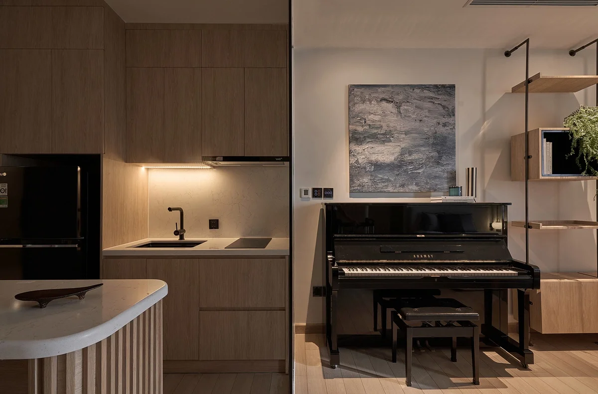 Stunning 183 sqm Combined Apartment for Modern Family Living