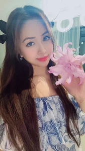 Sweet International Women’s Day Celebrations: How Vietnamese Celebrities Marked March 8th - image 9