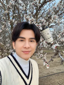 The Heartwarming Story Behind V-Pop Legend Dan Truong's Nickname 'Anh Bo' - image 0