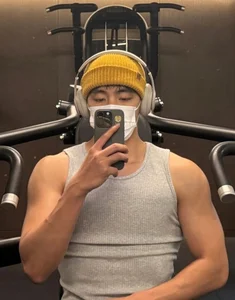 Unpacking the Latest Rumors: Is BTS’s V Dating IVE’s Wonyoung? - image 3