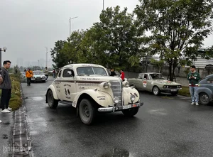 Road to Hanoi Marathon: A Historic 7,000km Journey of Vintage Cars - image 5