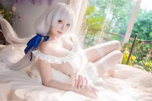 Coser Gua Xi Jiang as Illustrious Azur Lane: Graceful and Alluring Beauty - image 10