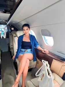 Runner-Up Le Phuong Thao Clears the Air Regarding Her Career and Life in Dubai - image 1