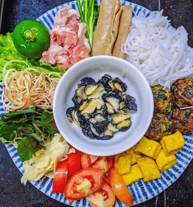 Authentic Vietnamese Snail Rice Noodle Soup Recipe: A Step-by-Step Guide - image 1