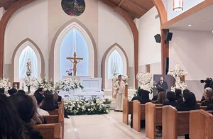 A Final Farewell: Family and Colleagues Honor the Late Duc Tien - image 2