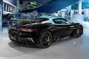 A Masterpiece on Wheels: The Custom Maserati MC20 GT2 Built for a Taiwan Tycoon - image 1