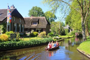 Real-Life Fairy Tales: Exploring the World’s Most Unique and Enchanting Villages - image 1