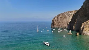 Palmarola: The Prehistoric Mediterranean Island Where Time Stands Still - image 6
