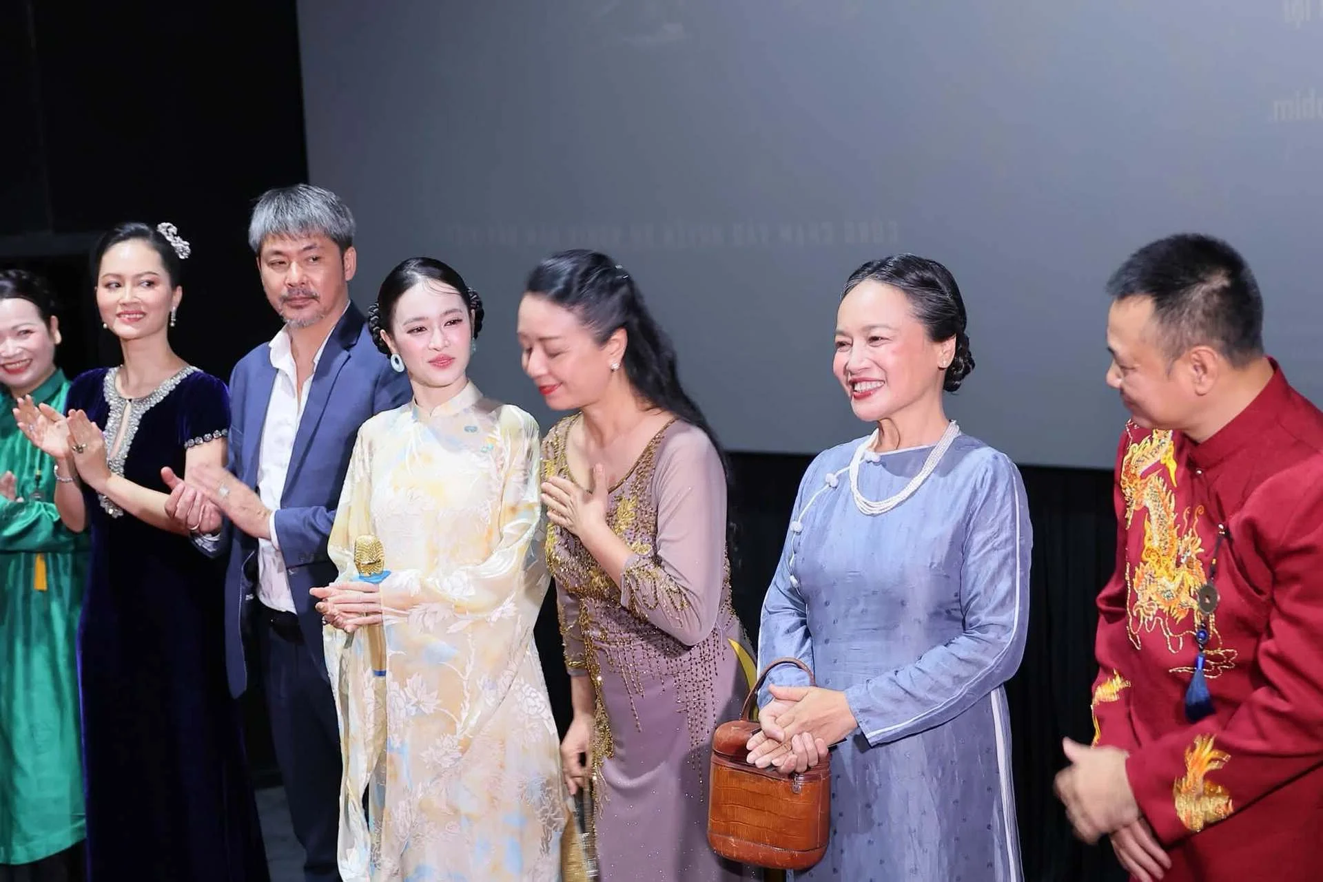 Vietnamese Star News: Dam Vinh Hung Undergoes Surgery and Thuy Tien TikTok Clip Sparks Online Buzz