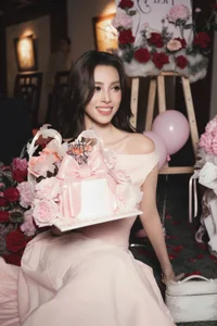 Vietnamese Star News: Dam Vinh Hung Undergoes Surgery and Thuy Tien TikTok Clip Sparks Online Buzz - image 18