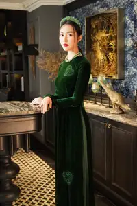 Helly Tống Evokes Nostalgia: Modernized Ao Dai Beauty and Vietnamese Grace Amidst Nature - image 5