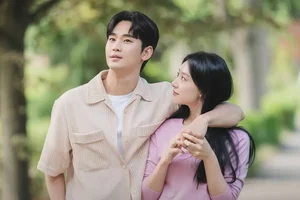 Why Queen of Tears is the Must-Watch K-Drama with Extra Episodes - image 8