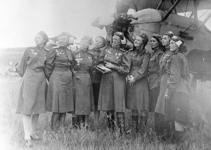 Rare Historical Photos: Everyday Life in the Soviet Union in 1945 - image 9