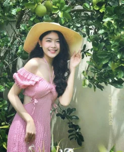 The Rising Star: MC Quyen Linh's Daughter Captivates with Beauty and Talent - image 8