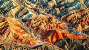 The Science of Color: Decoding the Geology of Rainbow Mountain - image 4