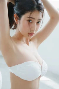 Stunning Portrait Photography Featuring Natsuki Abe: FRIDAY Monthly Girl 053 Exclusive Part 02 Visual Collection and Aesthetic Fashion Inspiration - image 0