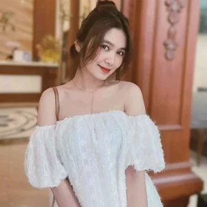 Inside the Private and Elegant Life of Banker Pham Nguyen Bich Tram - image 7