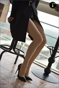 IESS 019 Xiao Liu: Classic Shiny Nude Silk Stockings Part 2 - image 8