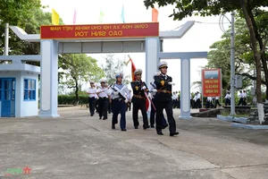 Strong Leadership and Heartfelt Bonds: Life of Soldiers on Truong Sa Islands During Tet Holiday - image 9