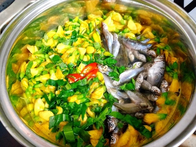 Culinary Journey: 6 Unforgettable Dishes from the Mekong Delta's Floating Season
