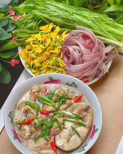 Culinary Journey: 6 Unforgettable Dishes from the Mekong Delta's Floating Season - image 3