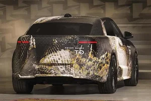 Range Rover Confirms First Fully Electric GT Model Coming Soon - image 7