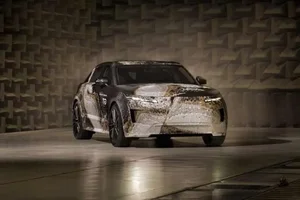 Range Rover Confirms First Fully Electric GT Model Coming Soon - image 5