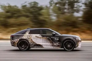 Range Rover Confirms First Fully Electric GT Model Coming Soon - image 2