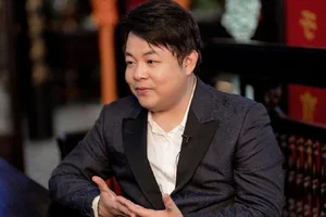 Inside Singer Quang Le's Luxurious Coastal Villa and Royal Dining Room - image 0