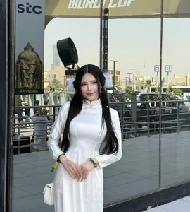 Cultural Icon: How MC Mai Dora Defined Elegance at the Esports World Cup Stage - image 0