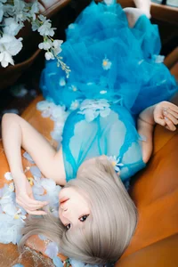 Chunmomo’s Ethereal November 2025 Collection: A New Era of Aesthetic Cosplay Artistry - image 4