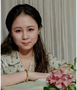 The Timeless Beauty of Qiong Yao and Brigitte Lin in 1973 - image 2