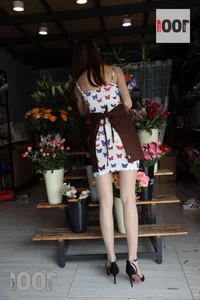 IESS One Thousand and One Nights Series: Strawberry the Florist 1 - image 15