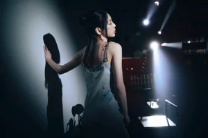 Taeyeon’s Comeback Success: Maintaining Her 'Unbeatable' Visuals Amidst K-Pop Competition - image 7
