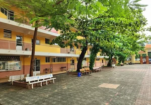 Capturing the Timeless Beauty of a Historic School Campus Before Its Final Transformation - image 8