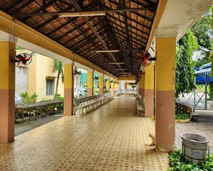 Capturing the Timeless Beauty of a Historic School Campus Before Its Final Transformation - image 2