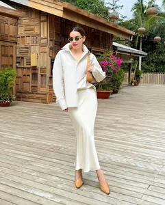 How Vietnamese Celebrities Elevate Their Style with Classic A-Line Midi Skirts - image 6