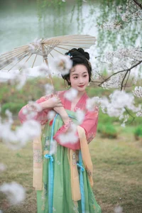 Art Language Vol.7028 by YiTuYu: Stunning Photography of Ling Zi Xi - image 11