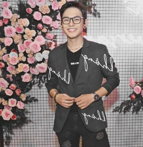 Identity Revealed for Male Singer Arrested Alongside Long Nhat in Scandal - image 1