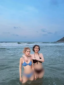 Hot Girls Xoai Non and Wilson Nhat Anh Turn Up the Heat on Beach Vacation - image 10