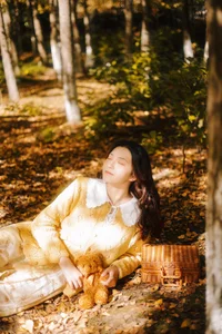 YiTuYu Art Language Vol.6032: Capturing the Grace and Style of Li Yue in a Stunning Visual Gallery - image 17