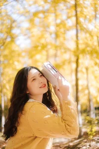 YiTuYu Art Language Vol.6032: Capturing the Grace and Style of Li Yue in a Stunning Visual Gallery - image 8