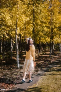 YiTuYu Art Language Vol.6032: Capturing the Grace and Style of Li Yue in a Stunning Visual Gallery - image 15
