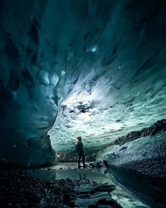 Experience the Ethereal Landscapes and Natural Wonders of Iceland - image 8