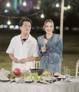 Nha Phuong and Truong Giang Reveal Son's Face on Valentine's Day - image 5