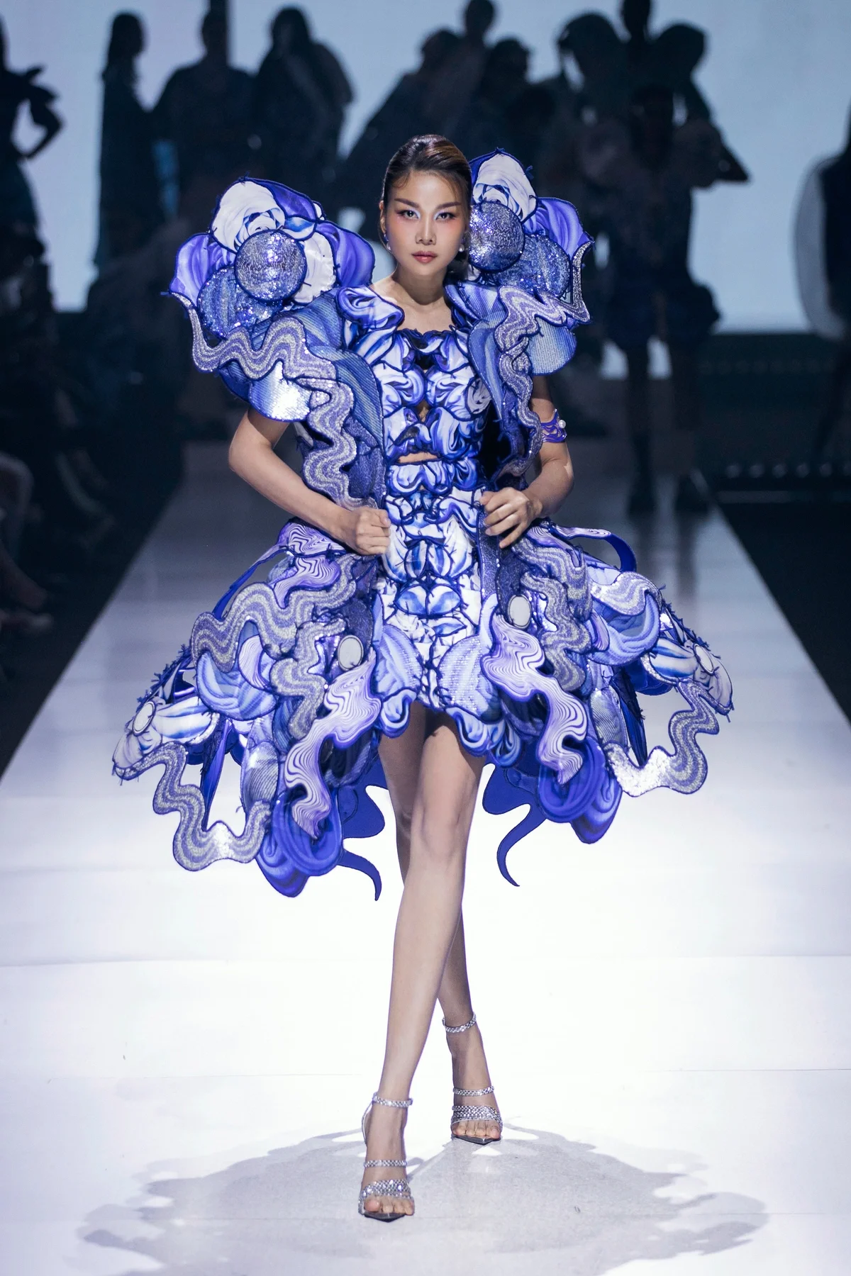 Thanh Hang: Celebrating the Legacy of Vietnam's Ultimate Runway Queen