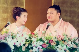 Rie Miyazawa: The Resilience of a Japanese Icon Through Adversity - image 9